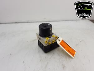 Gebruikte ABS Pomp Volkswagen Golf V (1K1) 1.4 16V Prijs € 75,00 Margeregeling aangeboden door AutoHam