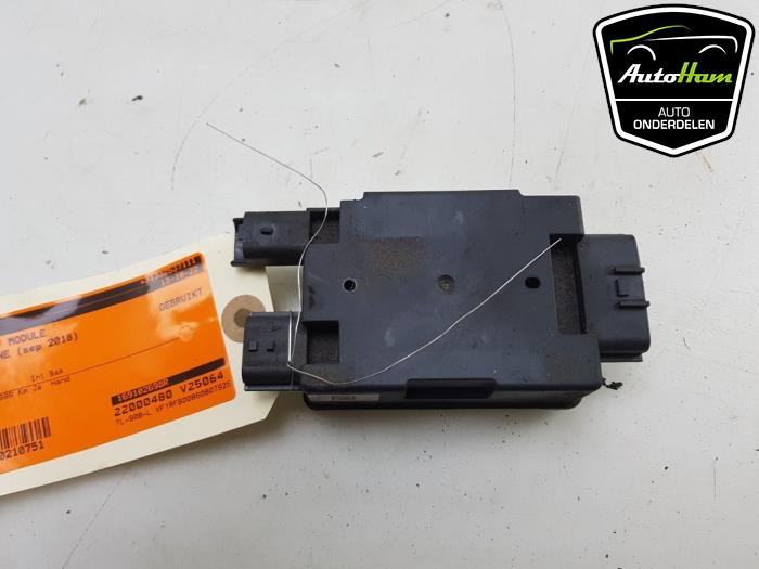 Gebruikte Brandstofpomp module Renault Megane IV Estate (RFBK) 1.5 Energy dCi 110 Prijs € 40,00 Margeregeling aangeboden door AutoHam