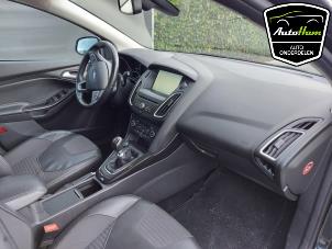 Gebruikte Airbag Set + Module Ford Focus 3 Wagon 1.0 Ti-VCT EcoBoost 12V 125 Prijs op aanvraag aangeboden door AutoHam