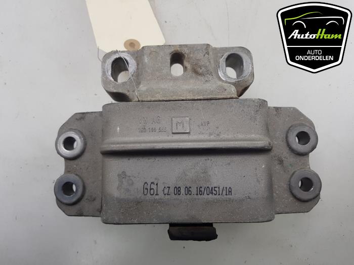 Gebruikte Versnellingsbak Steun Volkswagen Caddy IV 2.0 TDI 75 Prijs € 15,00 Margeregeling aangeboden door AutoHam