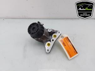 Gebruikte Oliefilterhuis Kia Proceed (CD) 1.4 T-GDI 16V Prijs € 25,00 Margeregeling aangeboden door AutoHam