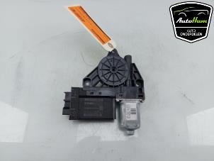 Gebruikte Raammotor Portier Volvo V60 II (ZW) 2.0 T6 16V Twin Engine Prijs € 40,00 Margeregeling aangeboden door AutoHam