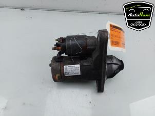 Gebruikte Startmotor Renault Clio IV (5R) 1.6 Turbo 16V RS 200 EDC Prijs € 50,00 Margeregeling aangeboden door AutoHam