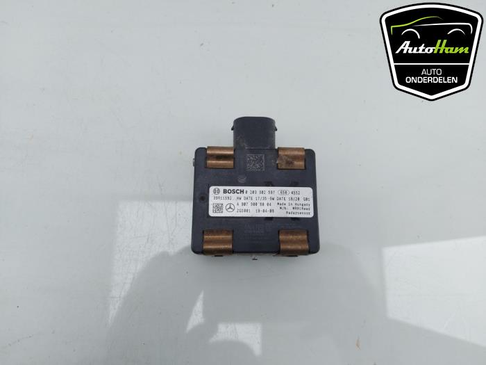 Gebruikte Dode hoek sensor Mercedes Sprinter 3,5t (907.6/910.6) 314 CDI 2.1 D RWD Prijs € 150,00 Margeregeling aangeboden door AutoHam