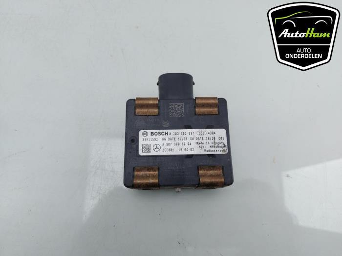 Gebruikte Dode hoek sensor Mercedes Sprinter 3,5t (907.6/910.6) 314 CDI 2.1 D RWD Prijs € 150,00 Margeregeling aangeboden door AutoHam