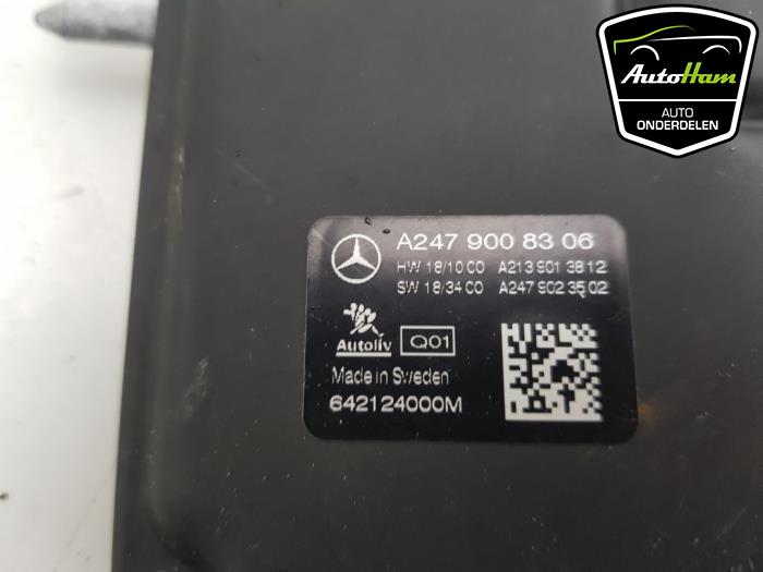 Camera voorzijde van een Mercedes-Benz Sprinter 3,5t (907.6/910.6) 314 CDI 2.1 D RWD 2019