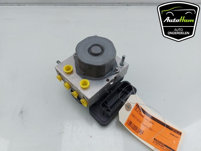 Gebruikte ABS Pomp Dacia Sandero II 0.9 TCE 12V Prijs € 40,00 Margeregeling aangeboden door AutoHam