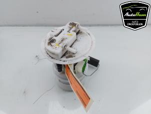 Gebruikte Tank element Pomp Dacia Sandero II 0.9 TCE 12V Prijs € 30,00 Margeregeling aangeboden door AutoHam