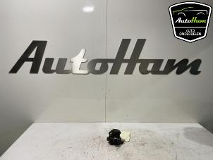 Gebruikte EGR Klep Mercedes ML II (164/4JG) 3.5 350 4-Matic V6 24V Prijs € 65,00 Margeregeling aangeboden door AutoHam