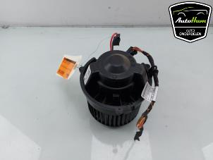 Gebruikte Kachel Ventilatiemotor Mini Mini (F56) 1.5 12V Cooper Prijs € 50,00 Margeregeling aangeboden door AutoHam