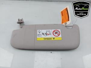 Gebruikte Zonneklep Mini Mini (F56) 1.5 12V Cooper Prijs € 20,00 Margeregeling aangeboden door AutoHam