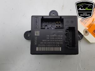 Gebruikte Deur module Ford Focus 3 Wagon 1.0 Ti-VCT EcoBoost 12V 125 Prijs € 15,00 Margeregeling aangeboden door AutoHam
