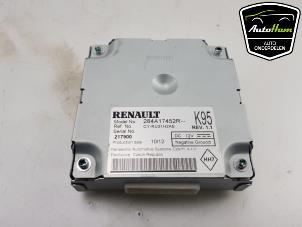 Gebruikte Camera module Renault Megane III Grandtour (KZ) 1.5 dCi 110 Prijs € 100,00 Margeregeling aangeboden door AutoHam