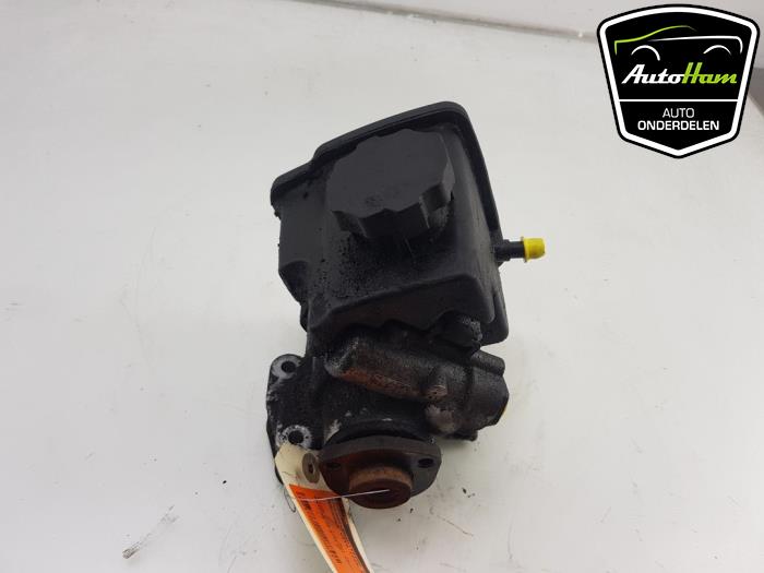 Gebruikte Pomp Servo Mercedes Vito (639.6) 2.2 109 CDI 16V Prijs € 45,00 Margeregeling aangeboden door AutoHam