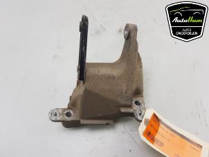 Gebruikte Motorrubber Suzuki Celerio (LF) 1.0 12V Dualjet Prijs € 20,00 Margeregeling aangeboden door AutoHam