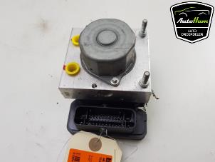 Gebruikte ABS Pomp Suzuki Celerio (LF) 1.0 12V Dualjet Prijs € 50,00 Margeregeling aangeboden door AutoHam