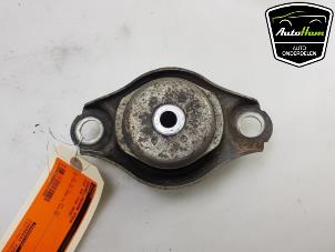 Gebruikte Versnellingsbak Steun Fiat 500 (312) 1.2 Prijs € 10,00 Margeregeling aangeboden door AutoHam