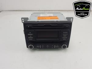 Gebruikte Radio CD Speler Kia Rio III (UB) 1.2 CVVT 16V Prijs € 60,00 Margeregeling aangeboden door AutoHam