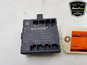 Gebruikte Deur module Mercedes E (R207) E-350 CDI V6 24V Prijs € 30,00 Margeregeling aangeboden door AutoHam