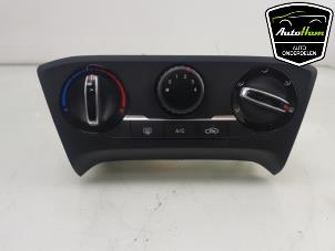 Gebruikte Chaufage Bedieningspaneel Hyundai i20 (GBB) 1.2i 16V Prijs € 50,00 Margeregeling aangeboden door AutoHam