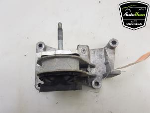 Gebruikte Motorsteun Fiat 500 (312) 0.9 TwinAir 80 Prijs € 20,00 Margeregeling aangeboden door AutoHam