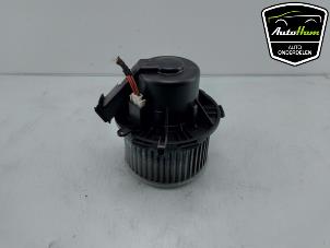 Gebruikte Aanjager Volkswagen Crafter 2.0 TDI 16V Prijs € 50,00 Margeregeling aangeboden door AutoHam