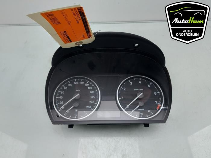 Gebruikte Cockpit BMW 3 serie (E90) 320i 16V Prijs € 75,00 Margeregeling aangeboden door AutoHam