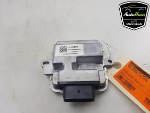 Gebruikte Brandstofpomp module Opel Astra K Sports Tourer 1.0 Turbo 12V Prijs € 15,00 Margeregeling aangeboden door AutoHam