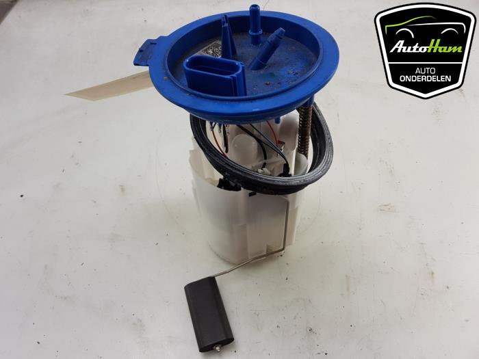 Gebruikte Tank element Pomp Skoda Fabia III Combi (NJ5) 1.0 TSI 12V Prijs € 30,00 Margeregeling aangeboden door AutoHam