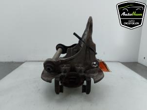 Gebruikte Fusee rechts-achter BMW X5 (F15) xDrive 35d 3.0 24V Prijs € 65,00 Margeregeling aangeboden door AutoHam