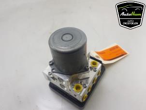 Gebruikte ABS Pomp BMW 5 serie (G30) M5 Competition 4.4 V8 32V TwinPower Turbo Prijs € 750,00 Margeregeling aangeboden door AutoHam