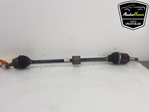 Gebruikte Aandrijfas rechts-voor Opel Adam 1.4 16V Ecoflex, Ecotec LPG Prijs € 20,00 Margeregeling aangeboden door AutoHam