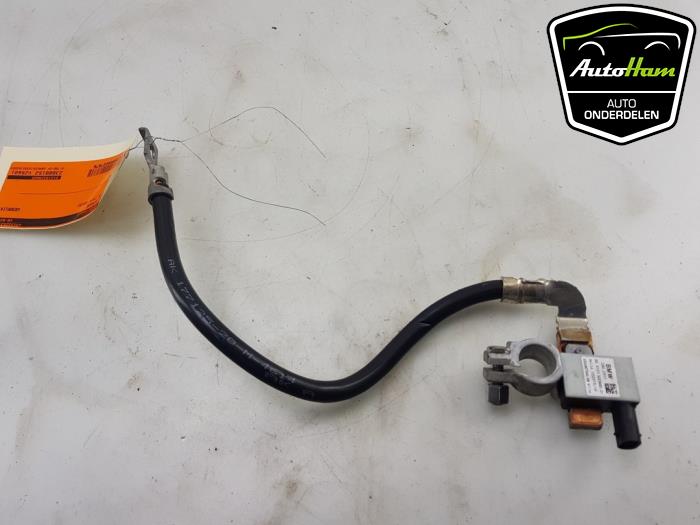 Gebruikte Accu sensor BMW X5 (F15) xDrive 40d 3.0 24V Prijs € 25,00 Margeregeling aangeboden door AutoHam