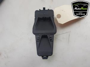 Gebruikte Camera voorzijde Ford B-Max (JK8) 1.0 EcoBoost 12V 100 Prijs € 75,00 Margeregeling aangeboden door AutoHam