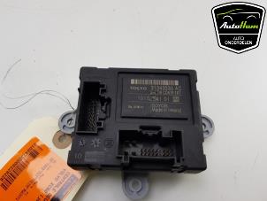 Gebruikte Module Centrale Deurvergrendeling Volvo XC60 I (DZ) 2.0 D4 16V Prijs € 50,00 Margeregeling aangeboden door AutoHam