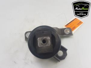 Gebruikte Motorsteun Volvo V70 (BW) 2.5 FT 20V Prijs € 15,00 Margeregeling aangeboden door AutoHam