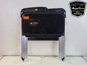 Gebruikte Schuifdak Ford EcoSport (JK8) 1.0 EcoBoost 12V 125 Prijs op aanvraag aangeboden door AutoHam