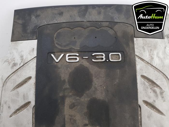 Motor Beschermplaat van een Audi Q7 (4LB) 3.0 TDI V6 24V 2007