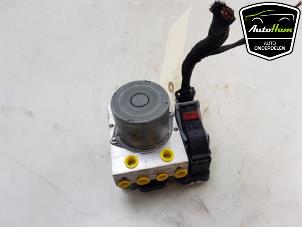 Gebruikte ABS Pomp Audi A4 Avant (B9) 2.0 35 TDI Mild hybrid 16V Prijs € 295,00 Margeregeling aangeboden door AutoHam