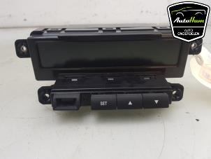 Gebruikte Display Interieur Kia Cee'd Sporty Wagon (EDF) 1.4 16V Prijs € 20,00 Margeregeling aangeboden door AutoHam