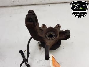 Gebruikte Asschenkel links-voor Ford Fiesta 5 ST 2.0 16V ST150 Prijs € 50,00 Margeregeling aangeboden door AutoHam