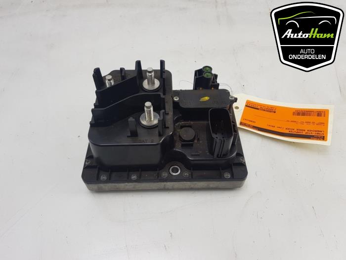 Start/Stop computer van een Land Rover Range Rover Sport (LW) 3.0 TDV6 2014
