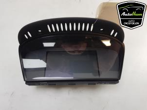 Gebruikte Display Multi Media regelunit BMW 3 serie (E90) 318i 16V Prijs € 95,00 Margeregeling aangeboden door AutoHam