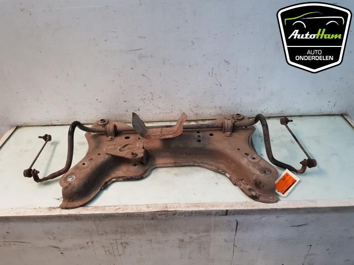 Gebruikte Subframe Renault Trafic New (FL) 1.9 dCi 82 16V Prijs € 65,00 Margeregeling aangeboden door AutoHam