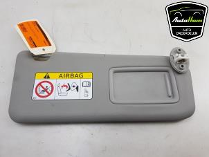 Gebruikte Zonneklep Toyota RAV4 (A4) 2.5 Hybrid 16V VVT-i 4x4 Prijs € 20,00 Margeregeling aangeboden door AutoHam