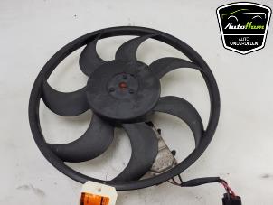 Gebruikte Koelvin Volvo V50 (MW) 2.4 20V Prijs € 50,00 Margeregeling aangeboden door AutoHam