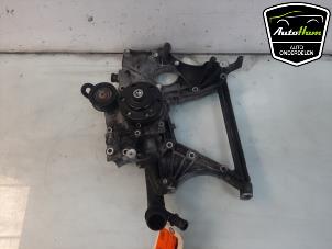 Gebruikte Distributiedeksel Mercedes Vito (639.6) 2.2 110 CDI 16V Euro 5 Prijs € 75,00 Margeregeling aangeboden door AutoHam