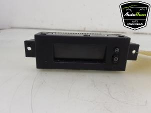 Gebruikte Display Interieur Opel Corsa D 1.6i OPC 16V Turbo Prijs € 15,00 Margeregeling aangeboden door AutoHam