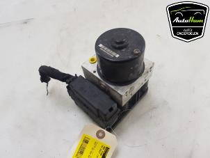 Gebruikte ABS Pomp Volkswagen Golf V (1K1) 2.0 GTI 16V Edition 30 Prijs € 75,00 Margeregeling aangeboden door AutoHam