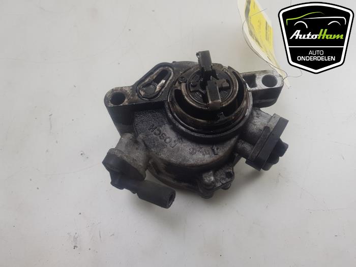 Gebruikte Vacuumpomp Rembekrachtiging Ford Fiesta 6 (JA8) 1.6 TDCi 16V 95 Prijs € 40,00 Margeregeling aangeboden door AutoHam